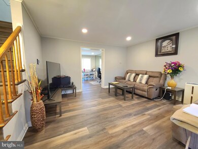 1227 Meridene Dr, Baltimore, MD 21239 - photo 5