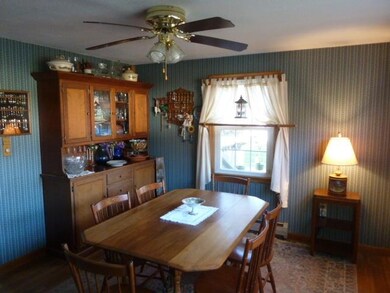 10 Hampshire Dr, Franklin, NH 03235 - photo 6