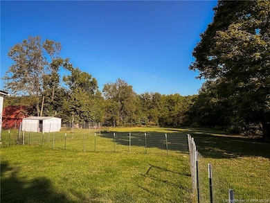 632 N Sandy Hook Rd, Paoli, IN 47454 - photo 5