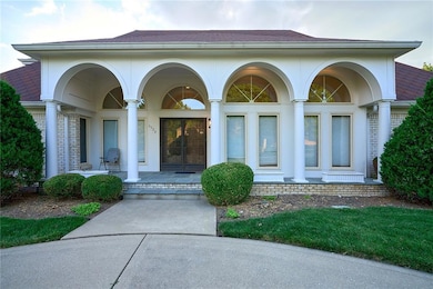 6520 Forrest Commons Blvd, Indianapolis, IN 46227 - photo 3