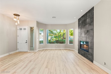 1605 Shadow Rock Dr, Las Vegas, NV 89117 - photo 6