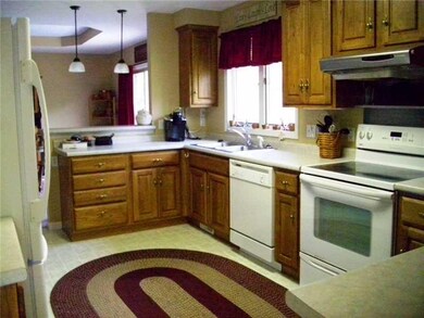 5128 Columbia Dr, Columbus, IN 47203 - photo 7