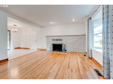 255 Macarthur St, Saint Helens, OR 97051 - photo 7