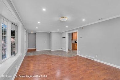 10 E Parkway Place, Holmdel, NJ 07733 - photo 6