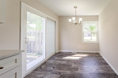 2506 Oak Ln, Rolling Meadows, IL 60008 - photo 4