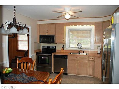 Kitchen - All Newer Appliances in the Kitchen