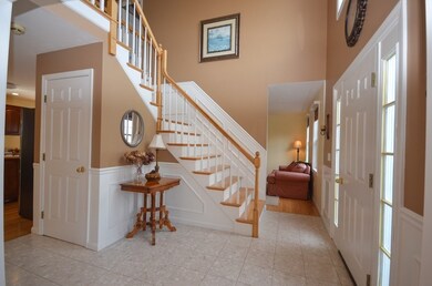 27 Peach Tree Dr, Sutton, MA 01590 - photo 4