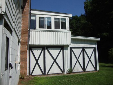 15 Hillside Ave, Saratoga Springs, NY 12866 - photo 2