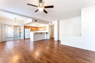 7717 Himalayas Ave unit 102, Las Vegas, NV 89128 - photo 4