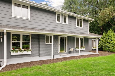 14910 Walker Place, Minnetonka, MN 55345 - photo 5