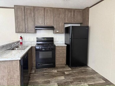 290 Mallard Ln unit 290, Madison, WI 53704 - photo 2