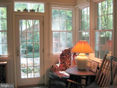 613 N Oak St, Falls Church, VA 22046 - photo 3