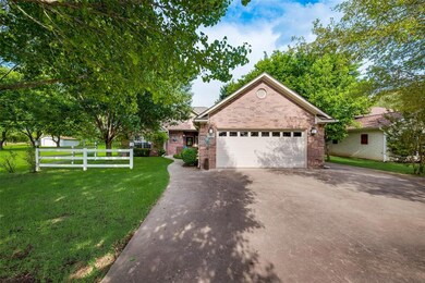 216 Cayuga Trail, Gainesville, TX 76240 - photo 6
