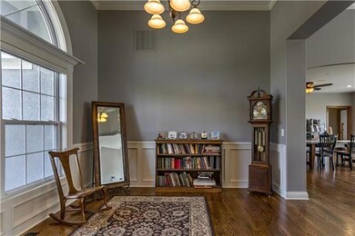 Formal DR or sitting room