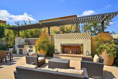 1506 W Artesia Square unit A, Gardena, CA 90248 - photo 2