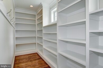 3600 John Marshall Dr, Arlington, VA 22207 - photo 5