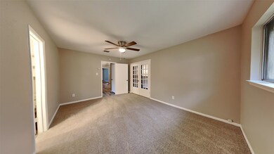 384 Windsor Square, Alvin, TX 77511 - photo 7