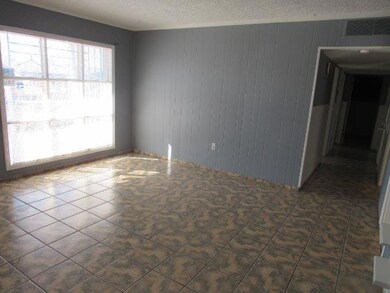 7429 Alpine Dr, El Paso, TX 79915 - photo 5