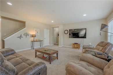 2971 Daylily Dr, Columbus, IN 47201 - photo 5