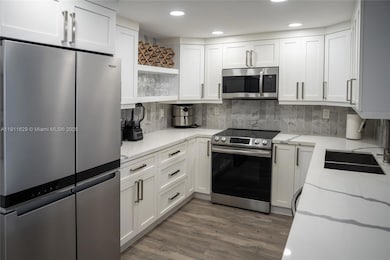 Allington Towers unit 17D, Hollywood, FL 33019 - photo 3