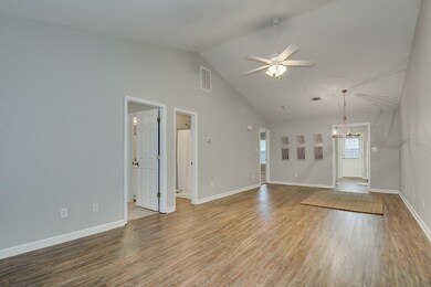 567 Edgecliff Ln, Evans, GA 30809 - photo 6