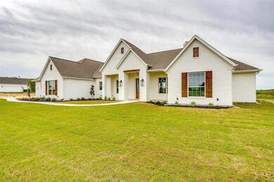 1032 Freedom Ct, Weatherford, TX 76088 - photo 3