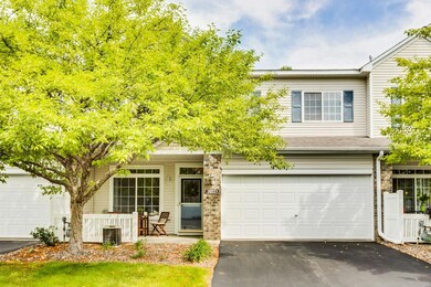 702 Maple Hills Dr E unit D, Maplewood, MN 55117 - photo 2