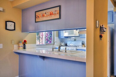 Breakfast bar