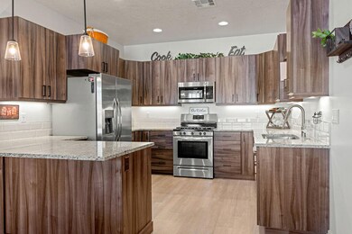 687 S Guy Ln unit 7, Ivins, UT 84738 - photo 7