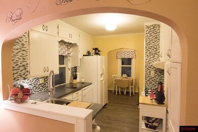 134 Hubbell Ave, Mankato, MN 56001 - photo 6