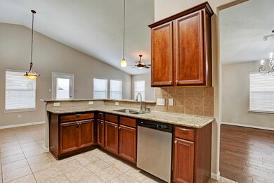 2807 Wild Oak Park Dr, Conroe, TX 77385 - photo 5