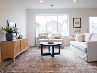 6735 Meadow View Dr S, Fargo, ND 58104 - photo 4