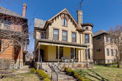 1062 Bryden Rd, Columbus, OH 43205 - photo 2