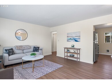 329 29th Ave, Longview, WA 98632 - photo 3