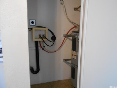 1005 Baywood Dr unit D, Sparks, NV 89434 - photo 3