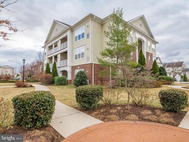 42496 Mayflower Terrace unit 203, Ashburn, VA 20148 - photo 2