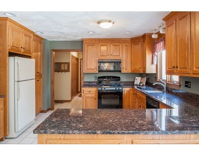 24 Hawthorne Rd, Medfield, MA 02052 - photo 3