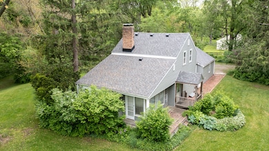 121 Deepwood Rd, Barrington, IL 60010 - photo 3