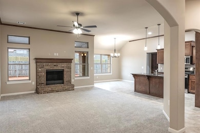 2029 W Flintlock Way, Mustang, OK 73064 - photo 5