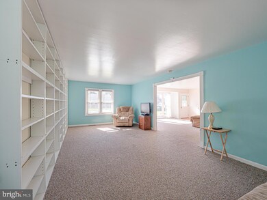 735 Seymour Rd, Bear, DE 19701 - photo 6