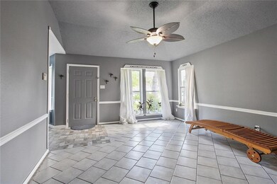 2725 Laurie Ln, Marrero, LA 70072 - photo 5