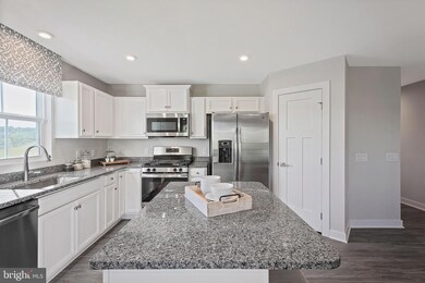 513 Perspective Place, Hedgesville, WV 25427 - photo 3