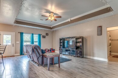 4005 Happy Trails Rd