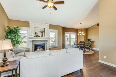 Great open floor plan with beautiful Shaw engineer