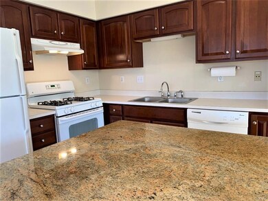 4123 Huckleberry Dr, Center Valley, PA 18034 - photo 3