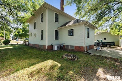 101 S Stewart St, Geneseo, IL 61254 - photo 4