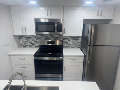 3183 Coral Lake Dr unit 3183, Coral Springs, FL 33065 - photo 4