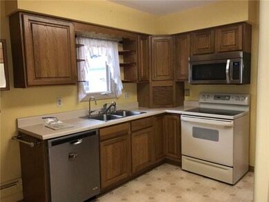 700 E 10th St N, Newton, IA 50208 - photo 6