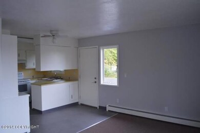 6329 E 32nd Ave unit 3, Anchorage, AK 99504 - photo 6