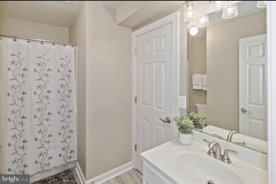 8151 Pond Crest Terrace, Manassas, VA 20111 - photo 6